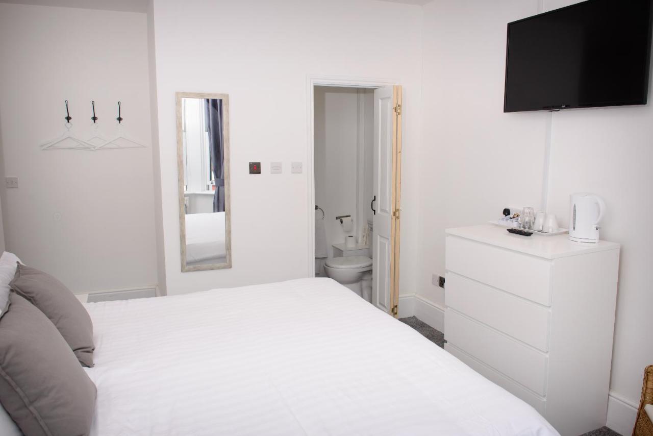 Mayview Pensión 3*